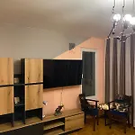 Daire Spacious Next To South Park просторен до южен парк Location *