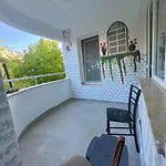 Spacious Next To South Park просторен до южен парк Location Sofya