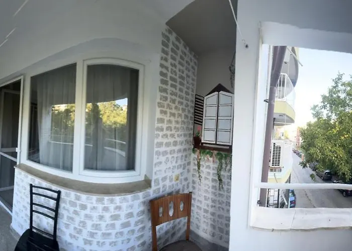 Spacious Next To South Park просторен до южен парк Location 公寓 *