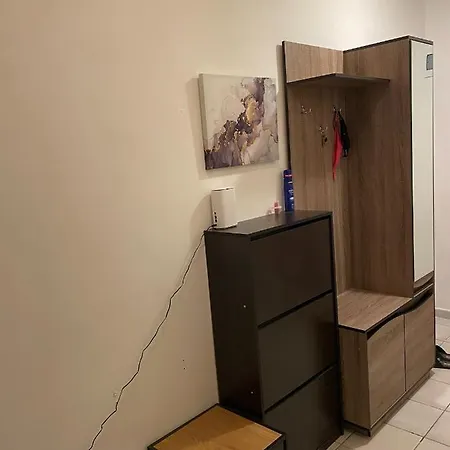 Apartment Spacious Next To South Park просторен до южен парк Location