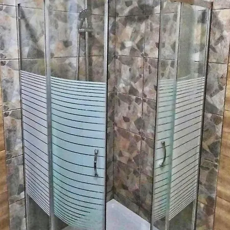 Apartment Spacious Next To South Park просторен до южен парк Location